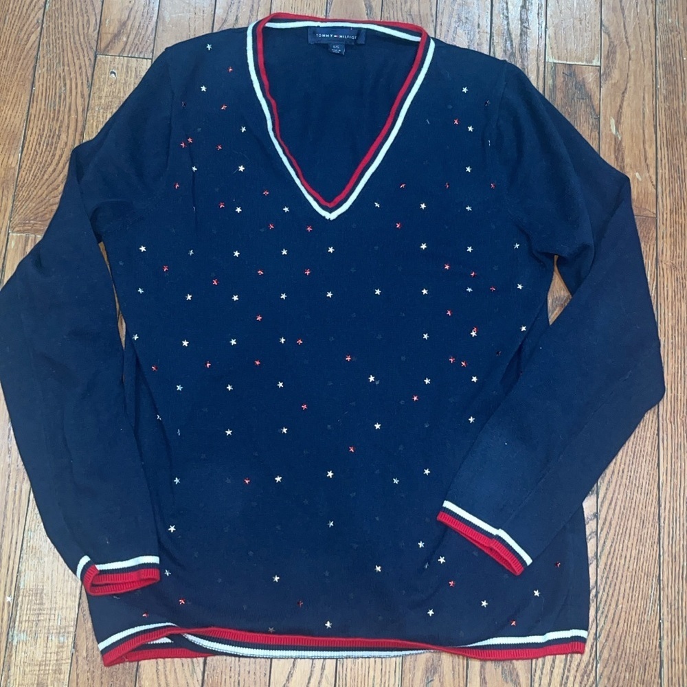 - Tommy Hilfiger lightweight sweater with stars - Picture 8 of 12